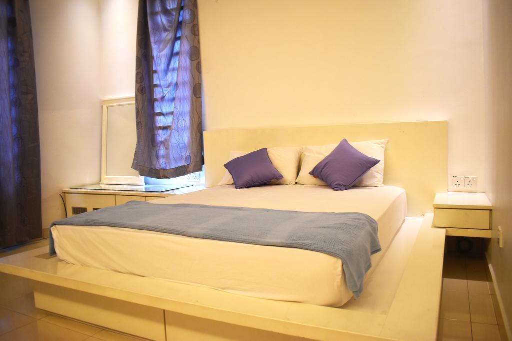 67 First Island Villa Bukit Jambul ภายนอก รูปภาพ