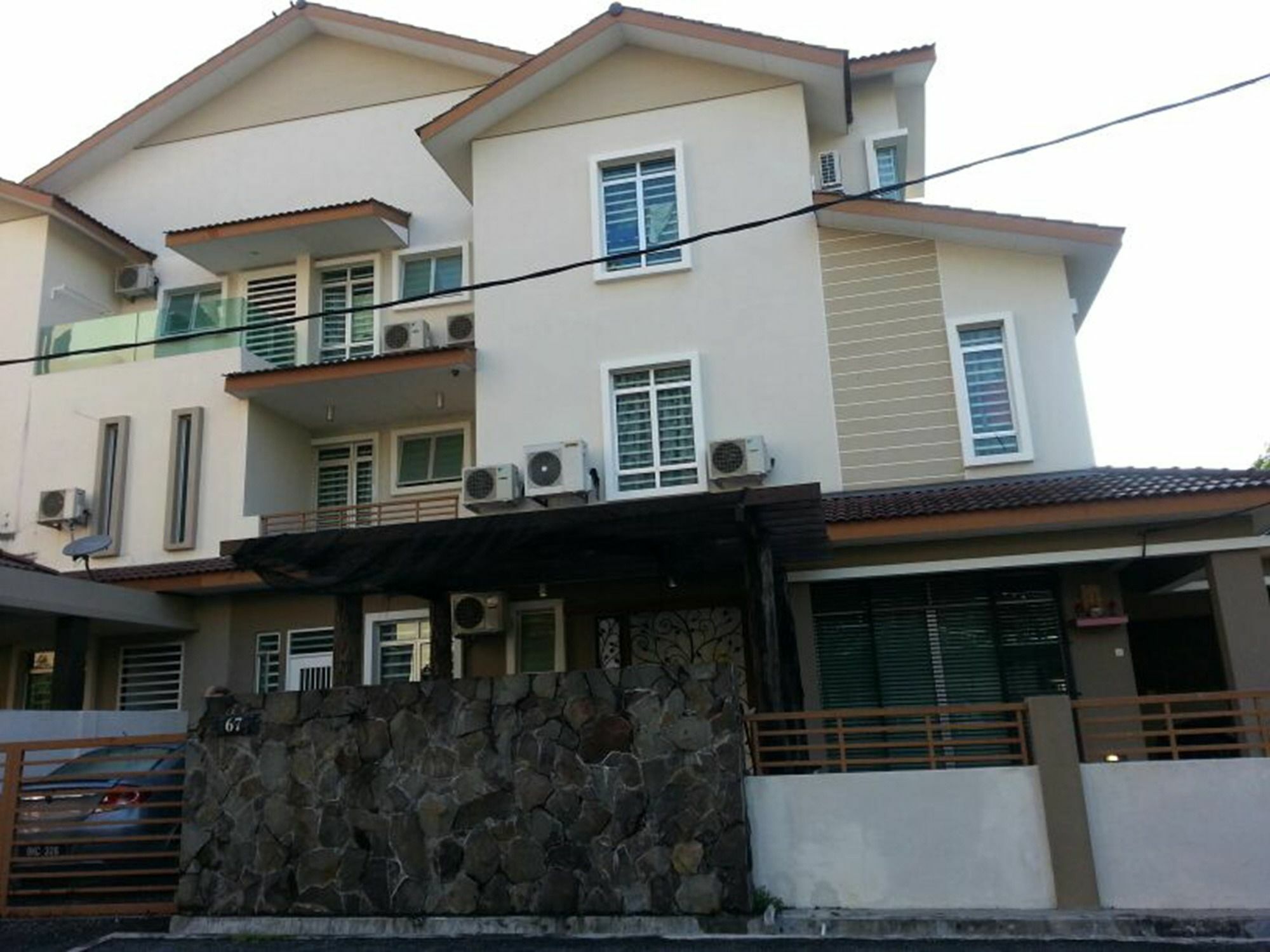67 First Island Villa Bukit Jambul ภายนอก รูปภาพ